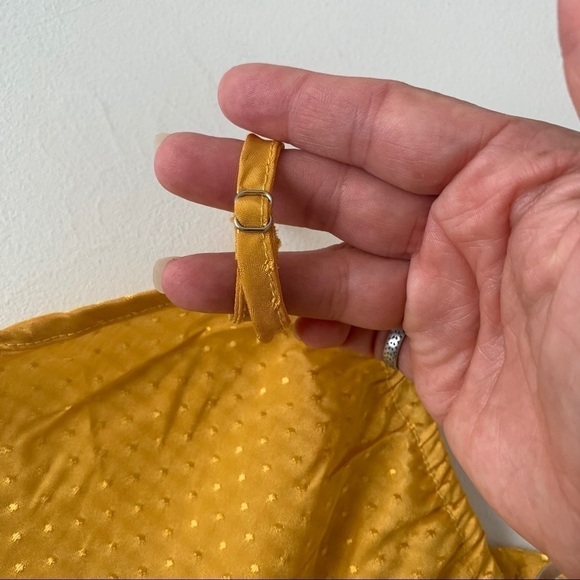 Nordstrom NSR Dot tank top sleeveless MEDIUM yellow gold NWT - Picture 6 of 9